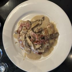 Che Figata Italian Bistro - Veal Scallopine