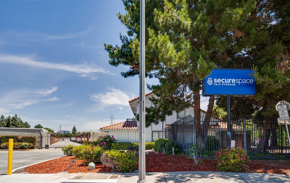 SECURESPACE SELF STORAGE SAN JOSE LONUS - Updated July 2025 - 58 Photos - Securespace Self Storage San Jose Teresa
