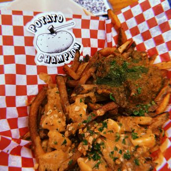 Potato Champion - Satay Poutine & Palak Paneer Fries - Food Trucks Near Me - Portland, Oregon