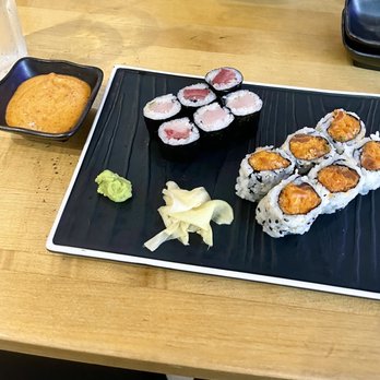 Ryo Sushi - Spicy Salmon Roll Yellowtail Roll - Sushi Bars Near Me - Chicago, Illinois Ryo Sushi - Spicy Salmon Roll Yellowtail Roll - Sushi Bars Near Me - Chicago, Illinois