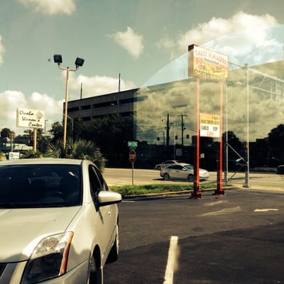 Taco 'N Madre by null