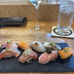 Chef's choice nigiri