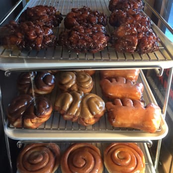 Donut Queen - YUMMY!! - Donuts Near Me - Vacaville, California