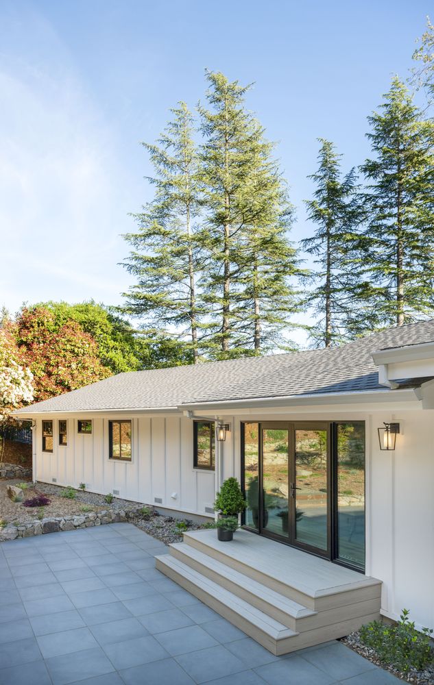 Slide of Oro Design & Construct