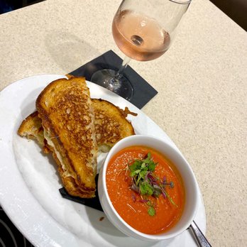 Cat Cora's Kitchen - Grilled cheese with tomato soup and a glass of rose - New American Near Me - Atlanta, Georgia Cat Cora's Kitchen - Grilled cheese with tomato soup and a glass of rose - New American Near Me - Atlanta, Georgia