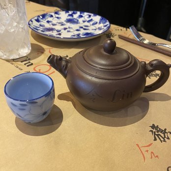 Qi Austin - Jasmine Tea - Dim Sum Near Me - Austin, Texas