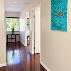 Advanced Sports Chiropractic - Hallway and interior of Advanced Sports Chiropractic in Westlake Village.