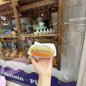 Minuto Bauli - Bakeries Near Me - New York, New York Minuto Bauli - Bakeries Near Me - New York, New York