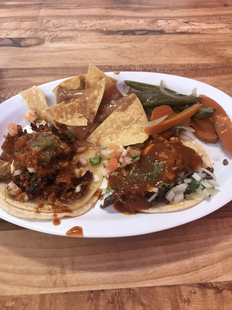 EL TACO LLAMA RESTAURANT 10 Photos & 37 Reviews Mexican 15708