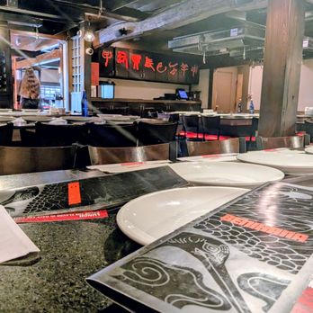 Benihana - Encino - Dining Room - Sushi Bars Near Me - Encino, California Benihana - Encino - Dining Room - Sushi Bars Near Me - Encino, California