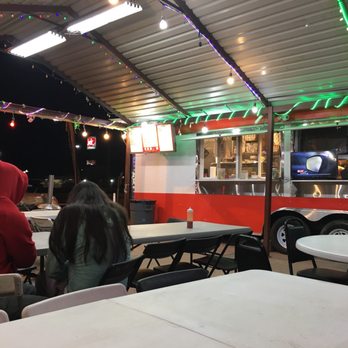 Taqueria 7 Estrellas - Upgraded awning that they installed recently - Food Stands Near Me - Austin, Texas