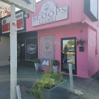 Scoops y Cafe - Front Entrance - Sandwiches Near Me - North Las Vegas, Nevada Scoops y Cafe - Front Entrance - Sandwiches Near Me - North Las Vegas, Nevada