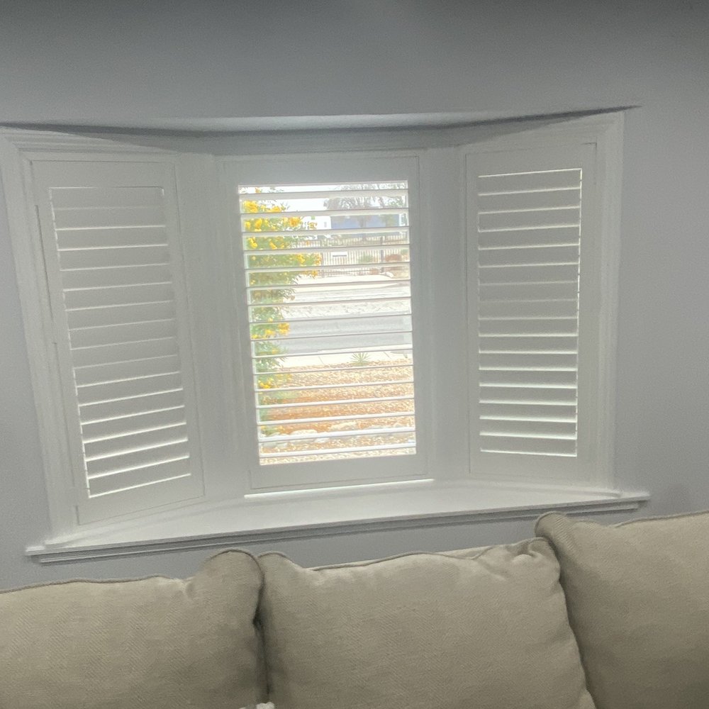 EsVata Window Covering - Living room - Shutters Near Me - Chino, California EsVata Window Covering - Living room - Shutters Near Me - Chino, California