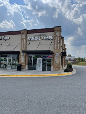 Stratus Smoke & Vape, 3124 Gammon Ln, Clemmons, NC 27012, US - MapQuest