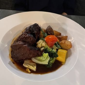Maison T - Bistros Near Me - Toronto, Ontario