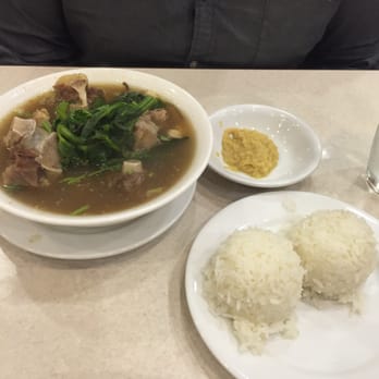 Zippy's Kahului - Oxtail soup $18.95 it's actually pretty small. It tastes amazing though! - Fast Food Near Me - Kahului, Hawaii Zippy's Kahului - Oxtail soup $18.95 it's actually pretty small. It tastes amazing though! - Fast Food Near Me - Kahului, Hawaii