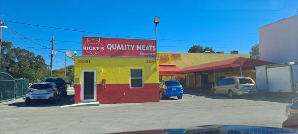 Ricky's Meats & Deli by null