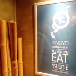 Kingyo - La formula AYCE disponibile è evidenziata all'ingresso