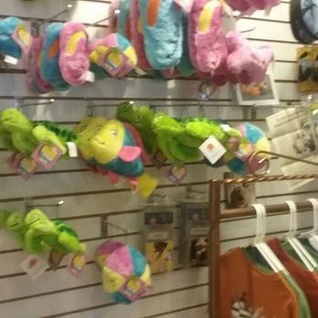 Blue Cat - Great selection of doggie and kitty souvenirs!! - Pet Stores Near Me - Key West, Florida