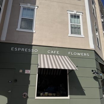 The Flower Kitchen - walking up - Cafes Near Me - Franklin, Tennessee
