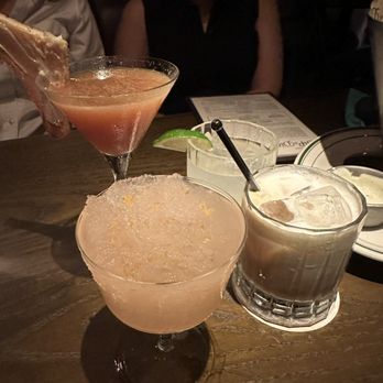 Gus' Sip & Dip - Pubs Near Me - Chicago, Illinois Gus' Sip & Dip - Pubs Near Me - Chicago, Illinois