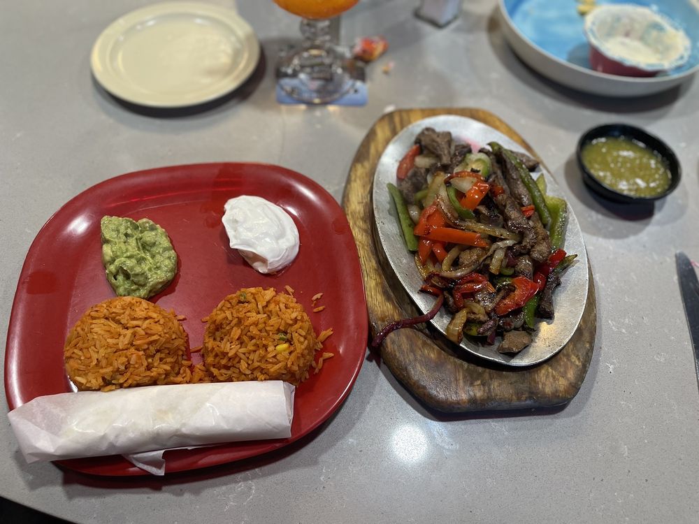 Habaneros Mexican Grill & Cantina