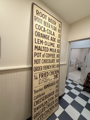 Convention Grill by null