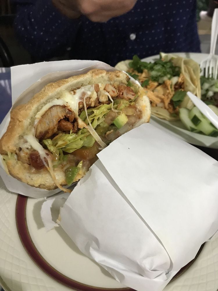 Mi Pequeno Ranchito
