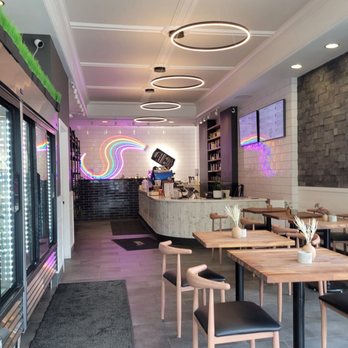JuiceRx - the inside of a juice shop - Juice Bars & Smoothies Near Me - Chicago, Illinois