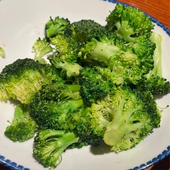 Red Lobster - Fresh Broccoli - Seafood Near Me - Sterling, Virginia