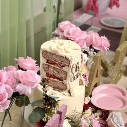 Gins Baked Goods - Baby shower cake