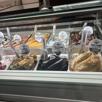 Mammamia Gelato- Brickell - Gelato Near Me - Miami, Florida Mammamia Gelato- Brickell - Gelato Near Me - Miami, Florida