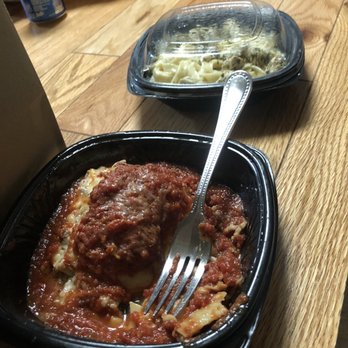 DiCicco's Old Town Clovis - Lasagna, chicken fettuccine - Italian Near Me - Clovis, California