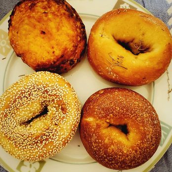 Uncle Stevey's Bagels - Cheddar hot honey, rosemary olive oil, plain and sesame bagels. Deliciousness and a true NY style bagel experience! - Bagels Near Me - El Segundo, California