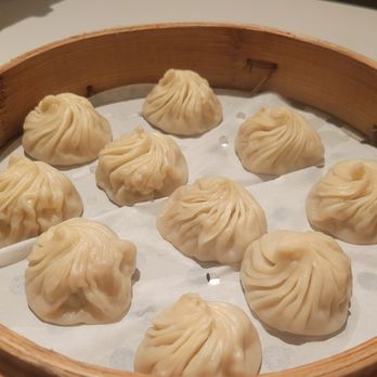 Din Tai Fung - Chicken Xiao Long Bao - Taiwanese Near Me - Bellevue, Washington Din Tai Fung - Chicken Xiao Long Bao - Taiwanese Near Me - Bellevue, Washington
