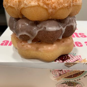 Friendly Donuts - Cookie butter, Ube & white chocolate guava. All were pretty yummy 11.2020 - Donuts Near Me - Orange, California Friendly Donuts - Cookie butter, Ube & white chocolate guava. All were pretty yummy 11.2020 - Donuts Near Me - Orange, California