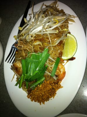 Bob Likes Thai Food. by null