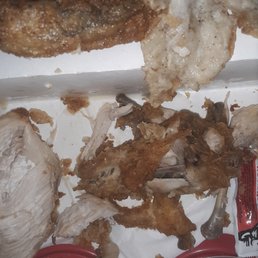 Pieces of chicken broke fell apart skin smh Pieces of chicken broke fell apart skin smh