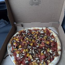Tony Tutto Pizza - Young at heart