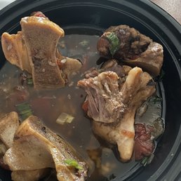 Oxtails with Rice Oxtails with Rice