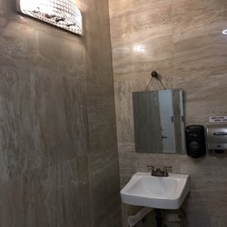 76 Gas Station - Nicest Bathroom I've ever been to at a Gas station!  {Apz Pal}