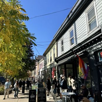 Cold Spring Coffeehouse - outside - Coffee & Tea Near Me - Cold Spring, New York
