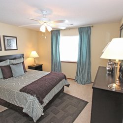 Tregaron Oaks Apartments