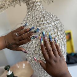 Happy Nail & Spa