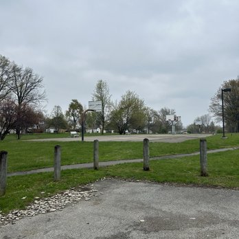 Preston Park - Parks Near Me - Louisville, Kentucky Preston Park - Parks Near Me - Louisville, Kentucky