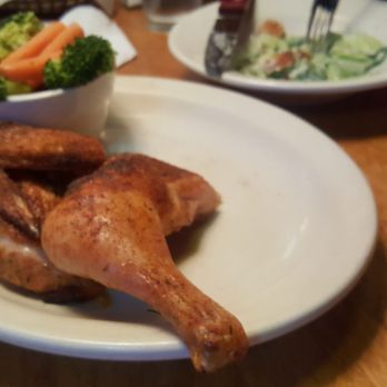 Texas Roadhouse - Roasted chicken w/vegetables - Barbeque Near Me - West Haven, Connecticut