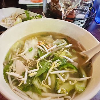 Pho Bay 2 - Brisket and vegetables pho - Vietnamese Near Me - Silverthorne, Colorado Pho Bay 2 - Brisket and vegetables pho - Vietnamese Near Me - Silverthorne, Colorado