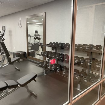 Hampton Inn Glendale Milwaukee - Hotels Near Me - Glendale, Wisconsin Hampton Inn Glendale Milwaukee - Hotels Near Me - Glendale, Wisconsin