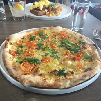 Weights + Measures - Carrot pizza - Bars Near Me - Houston, Texas