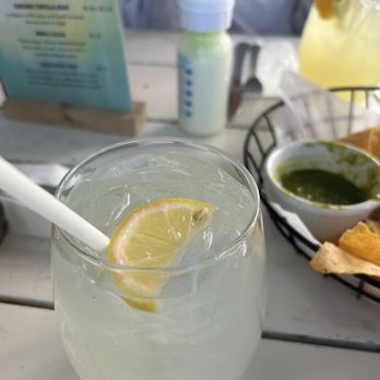 Swell Taco - Skinny margaritas - Mexican Near Me - Babylon, New York